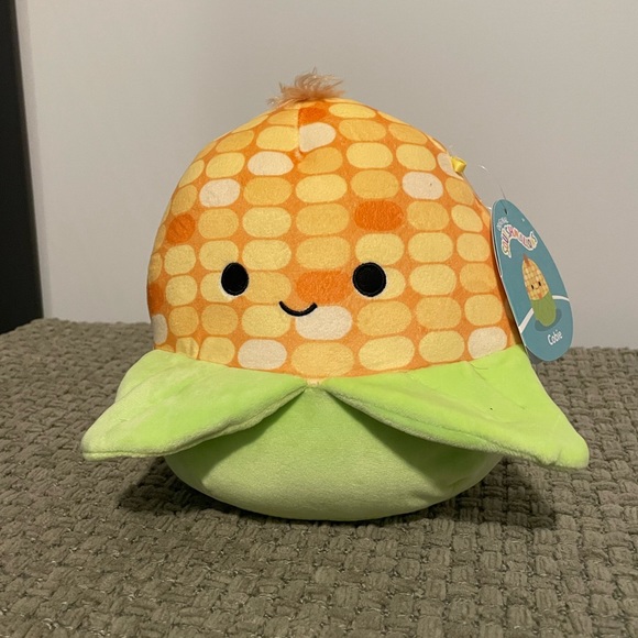 Carl & Cobie Squishmallow - Picture 4 of 5